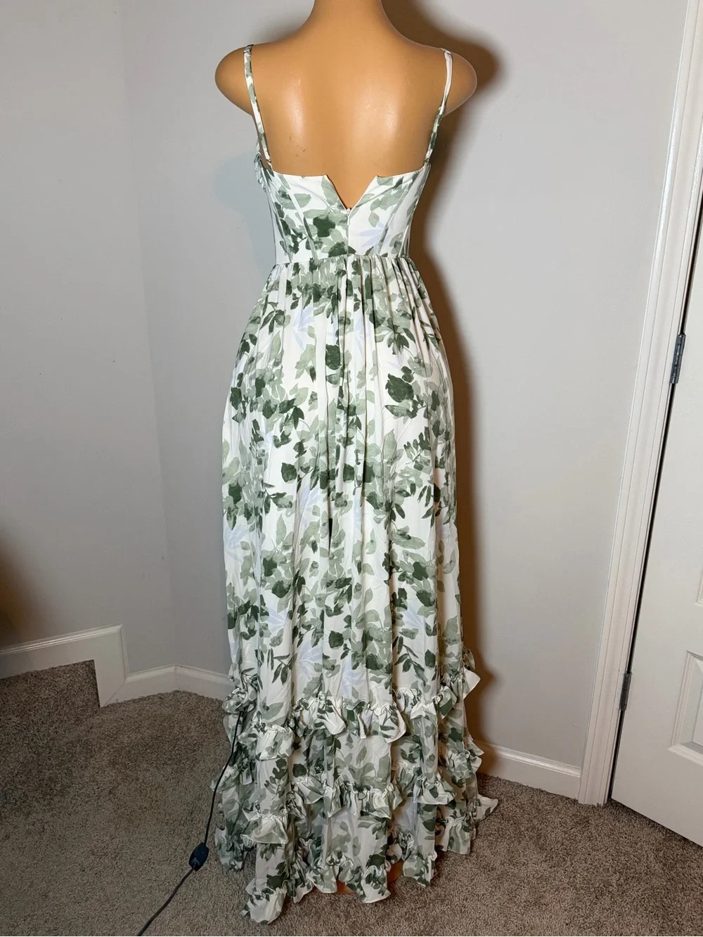 Women’s Green Leaf-Print Maxi Dress with Side Slit - Picture 8 of 9
